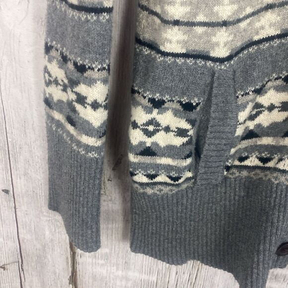 Eddie Bauer Fair Isle Knit Wool Blend Cardigan Size Medium   69 - Picture 4 of 10
